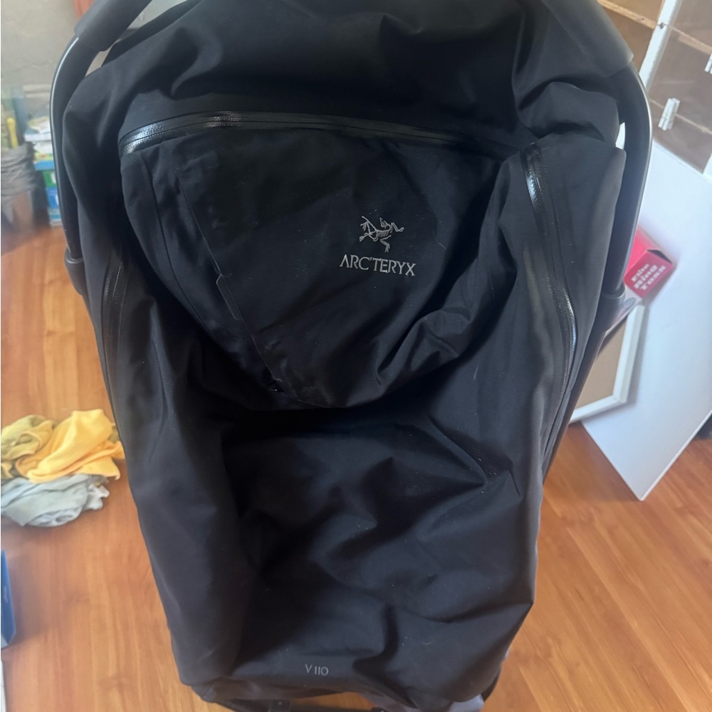 Arc'teryx Black Backpack Sleek Durable Design